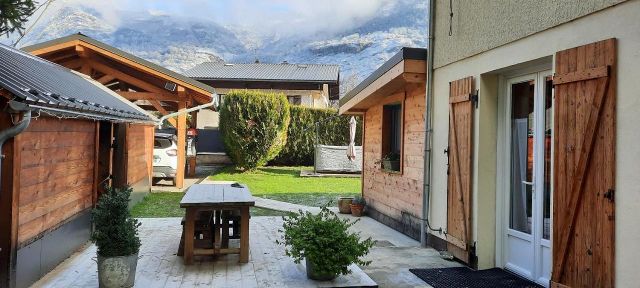 Studio Au Pied Des Montagnes Le Bourg-dʼOisans Eksteriør bilde