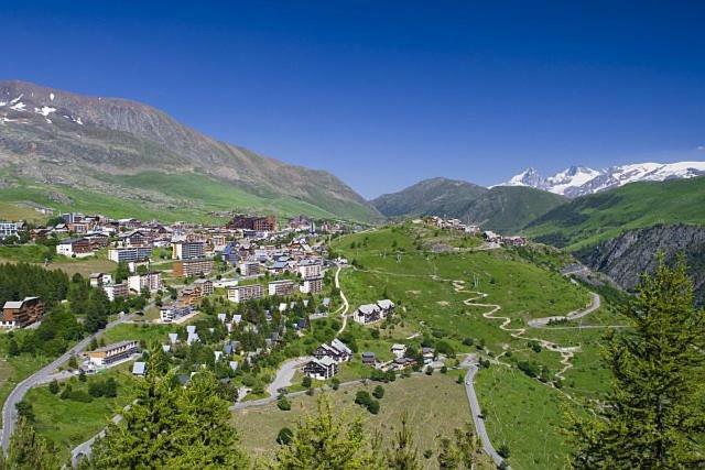 Studio Au Pied Des Montagnes Le Bourg-dʼOisans Eksteriør bilde